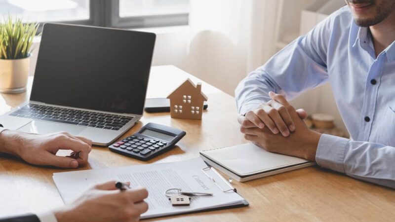 verify property owner before paying advance