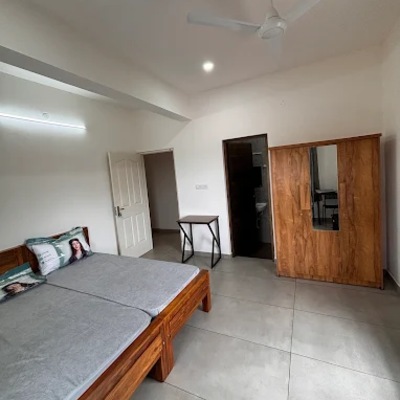 StayCo Men's PG Near Infopark, Kakkanad
