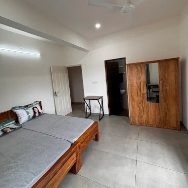 StayCo Men's PG Near Infopark, Kakkanad