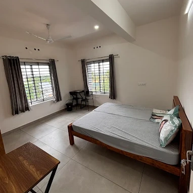 StayCo Men's PG Near Infopark, Kakkanad