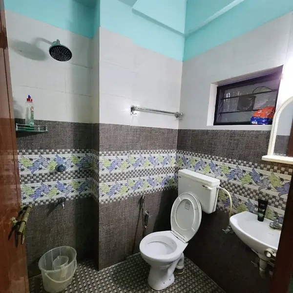 Purple House Gents PG Near Infopark – Single & Sharing Rooms Available