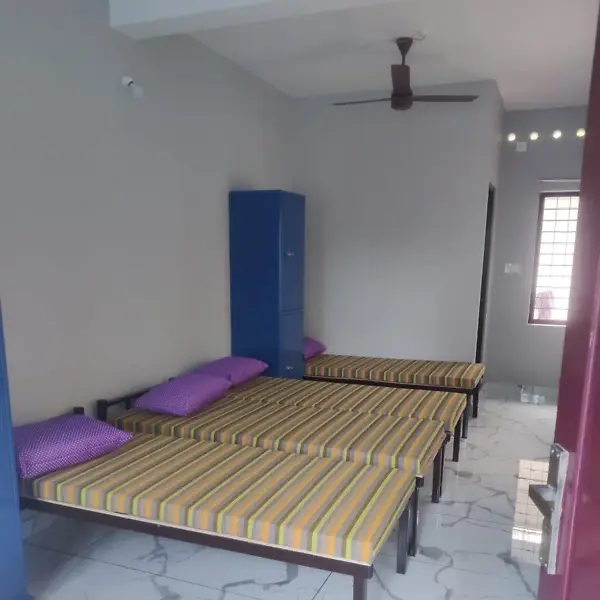 Ladies PG in Kakkanad Near Infopark – Adrija Paying Guest