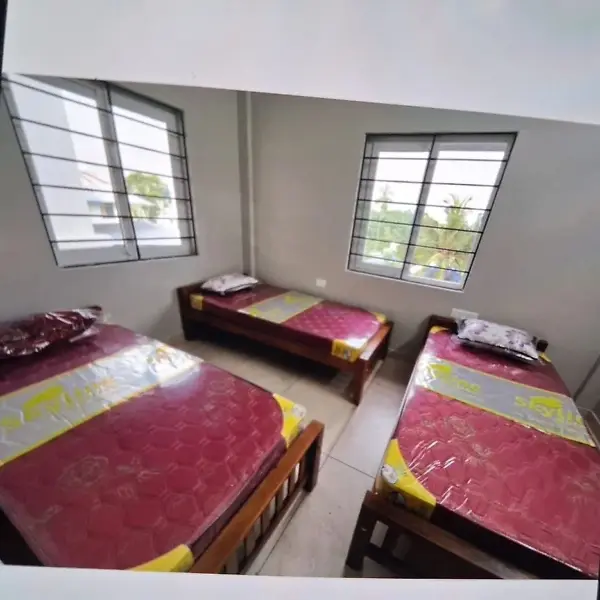 Admiral Gents Hostel near Infopark | 2, 3 & 4 Sharing PG in Idachira
