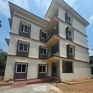 Rentouse Executive Men's Stay Kakkanad – Men's PG Near Infopark Phase 2