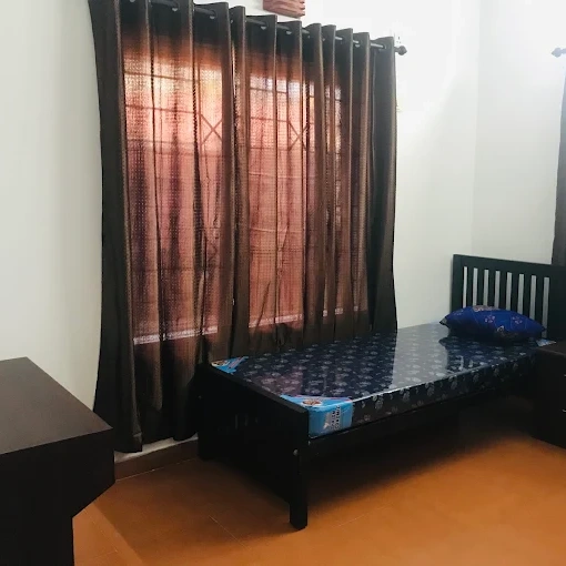 Planet Men's Hostel Kakkanad – Men's PG Near Infopark